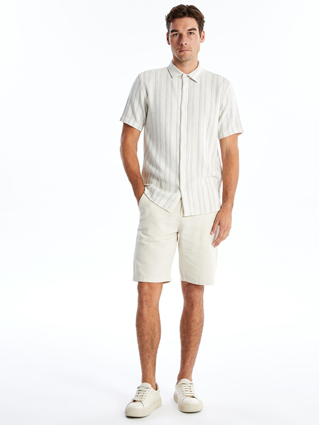 Standard Fit Men's Shorts -S4KL60Z8-JKW