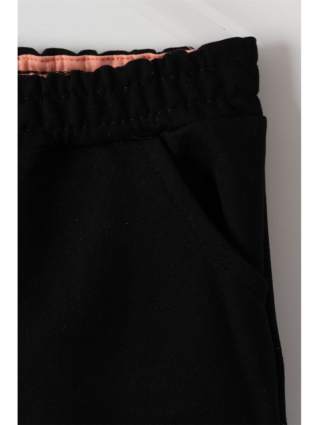 Siyah Beli Lastikli Desenli Kız Bebek Jogger Eşofman Alt-2