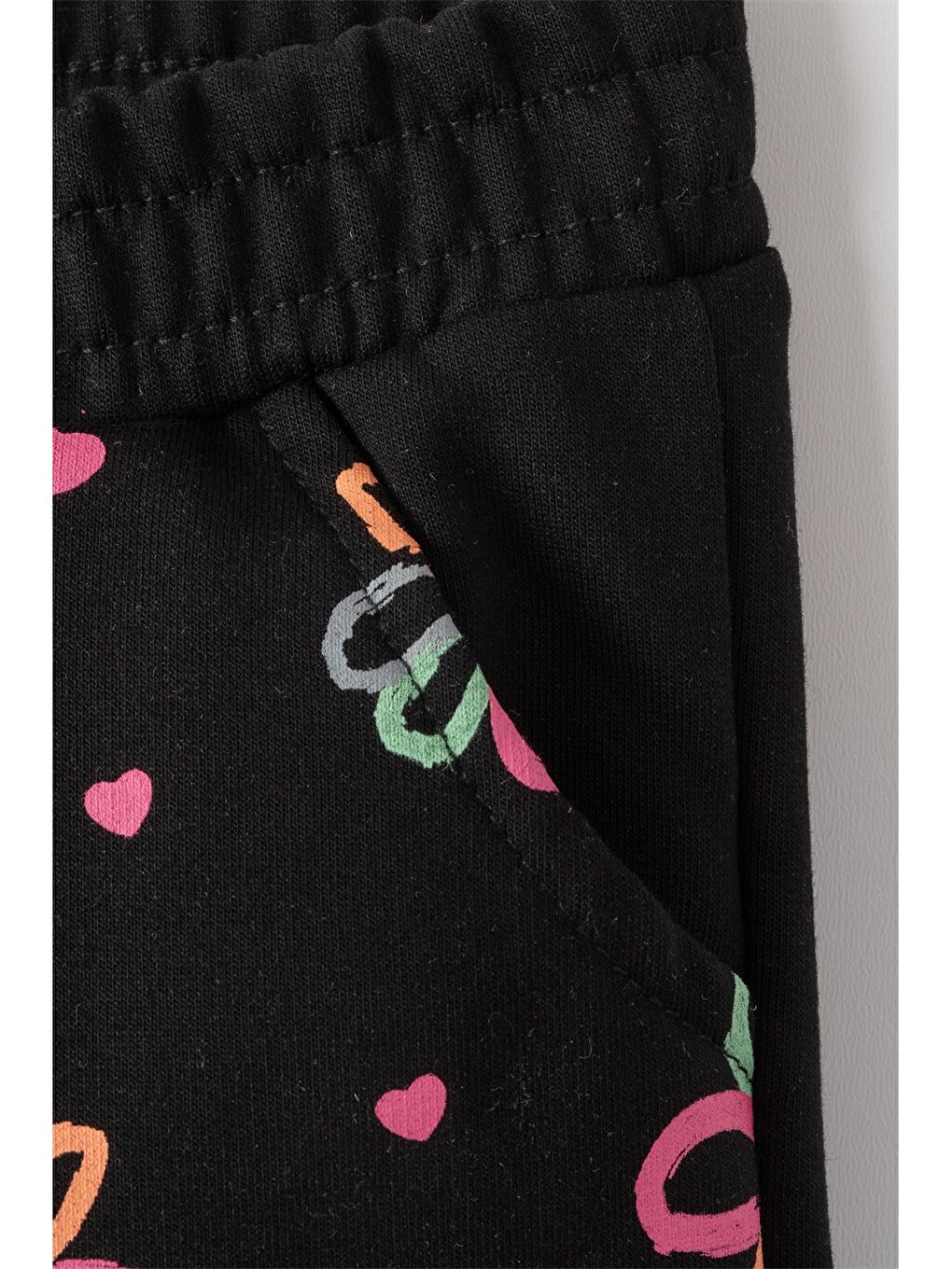 Siyah Beli Lastikli Desenli Kız Bebek Jogger Eşofman Alt-4