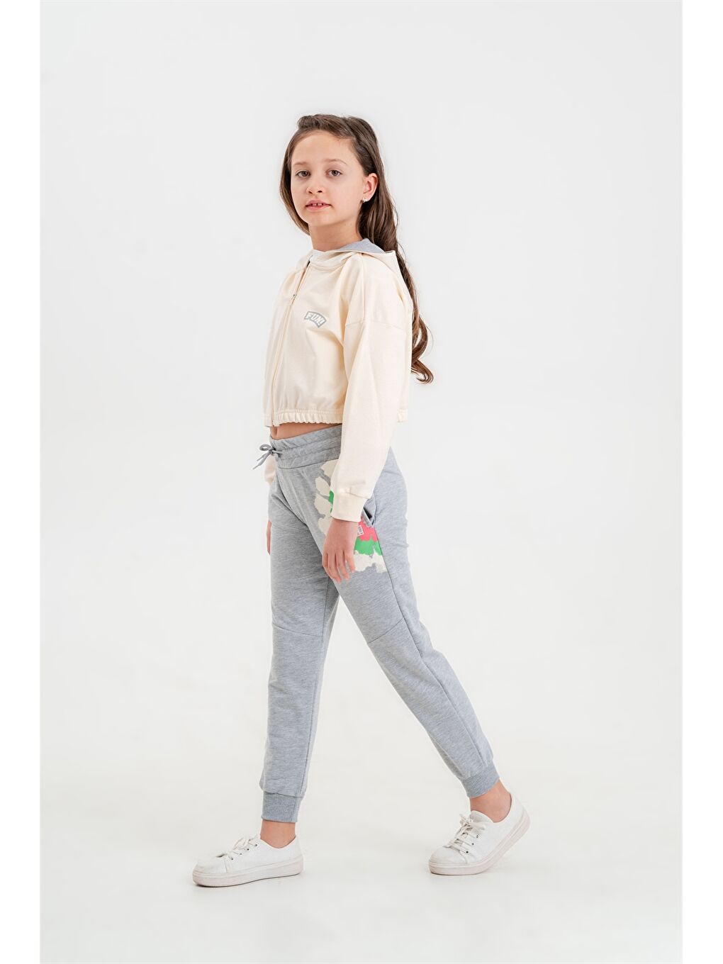 Gri Baskılı Uzun Kollu Kız Çocuk Hoodie ve Eşofman Altı-1