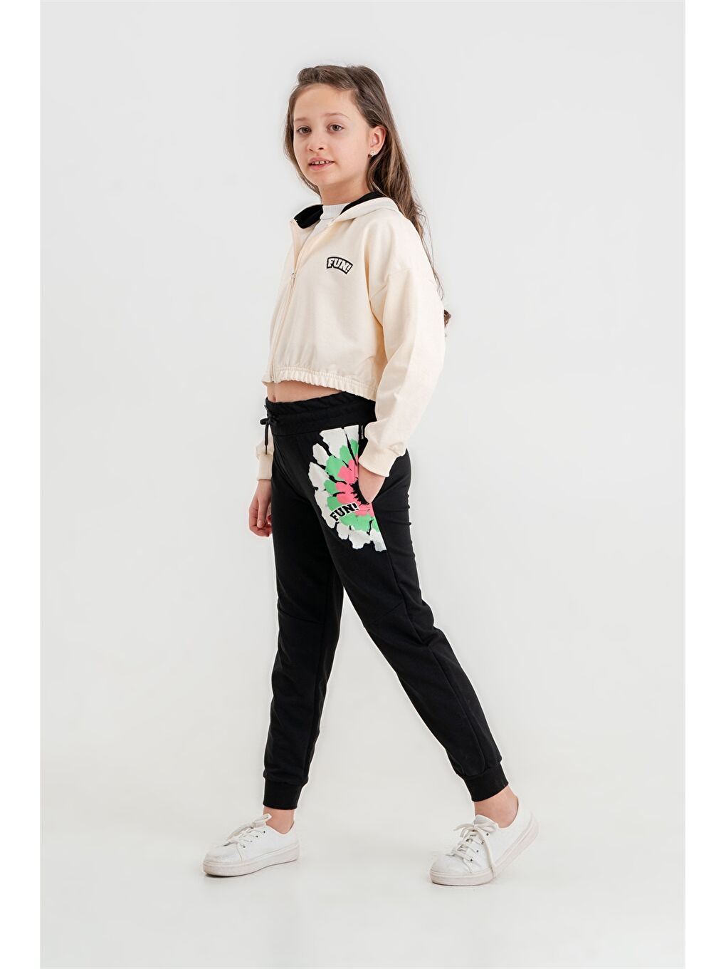 Siyah Baskılı Uzun Kollu Kız Çocuk Hoodie ve Eşofman Altı