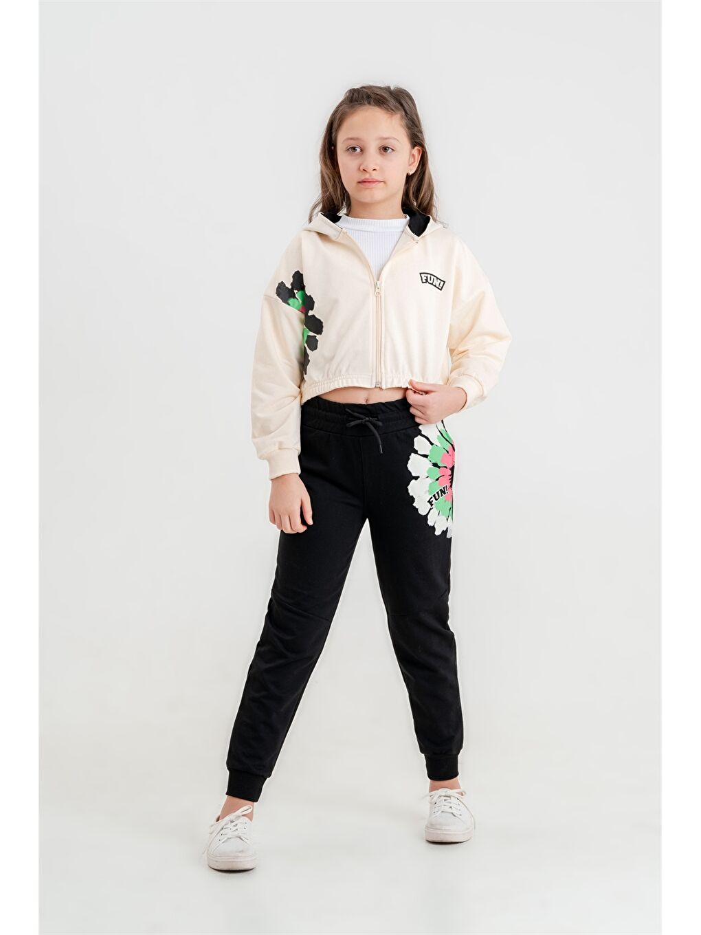 Siyah Baskılı Uzun Kollu Kız Çocuk Hoodie ve Eşofman Altı-2