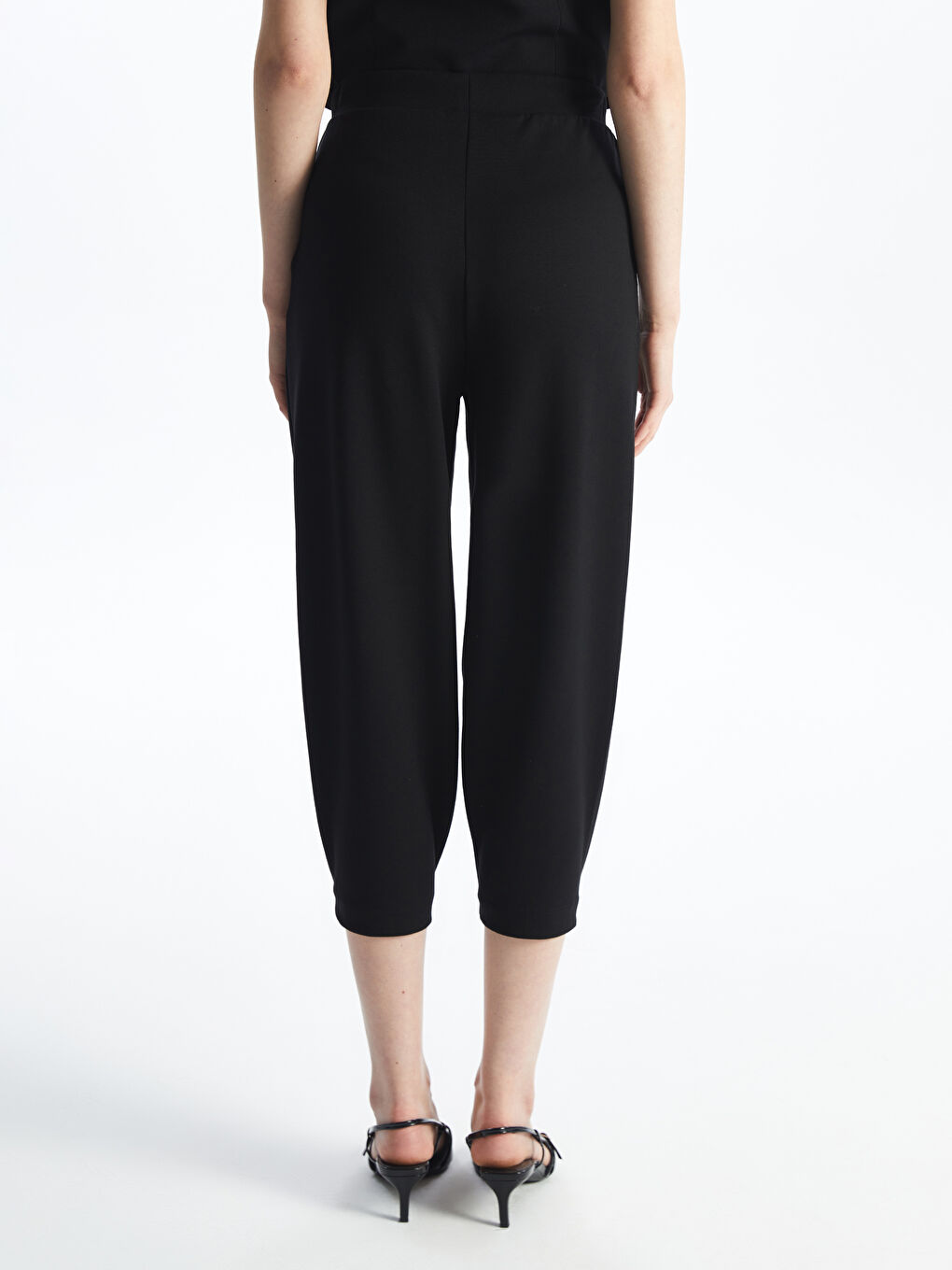 Siyah Beli Lastikli Rahat Kalıp Kadın Pantolon-4