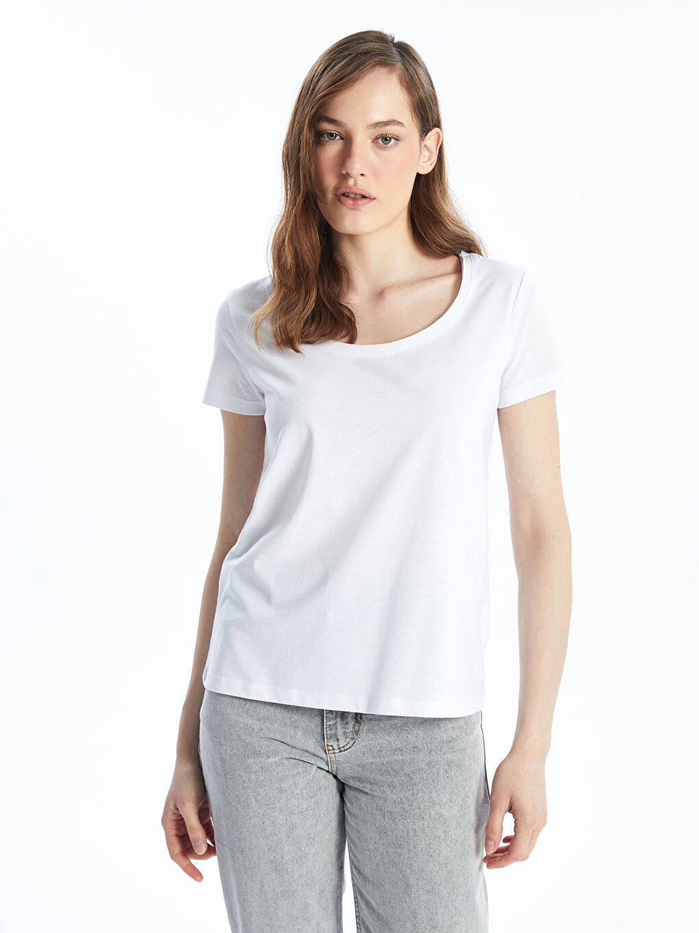 Beyaz Bisiklet Yaka Düz Kısa Kollu Kadın Tişört