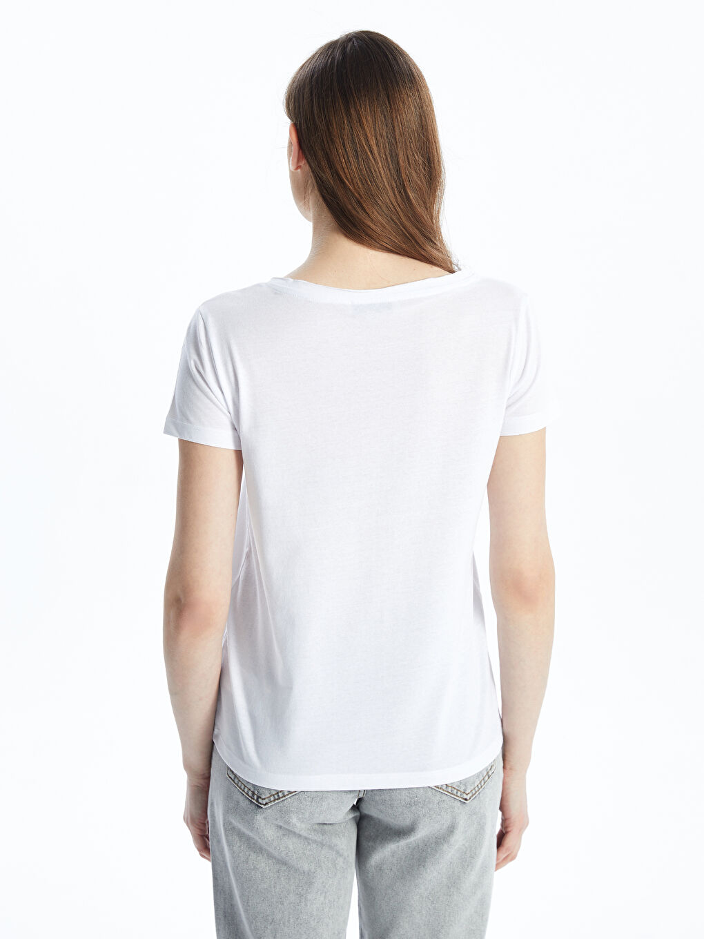 Beyaz Bisiklet Yaka Düz Kısa Kollu Kadın Tişört-4