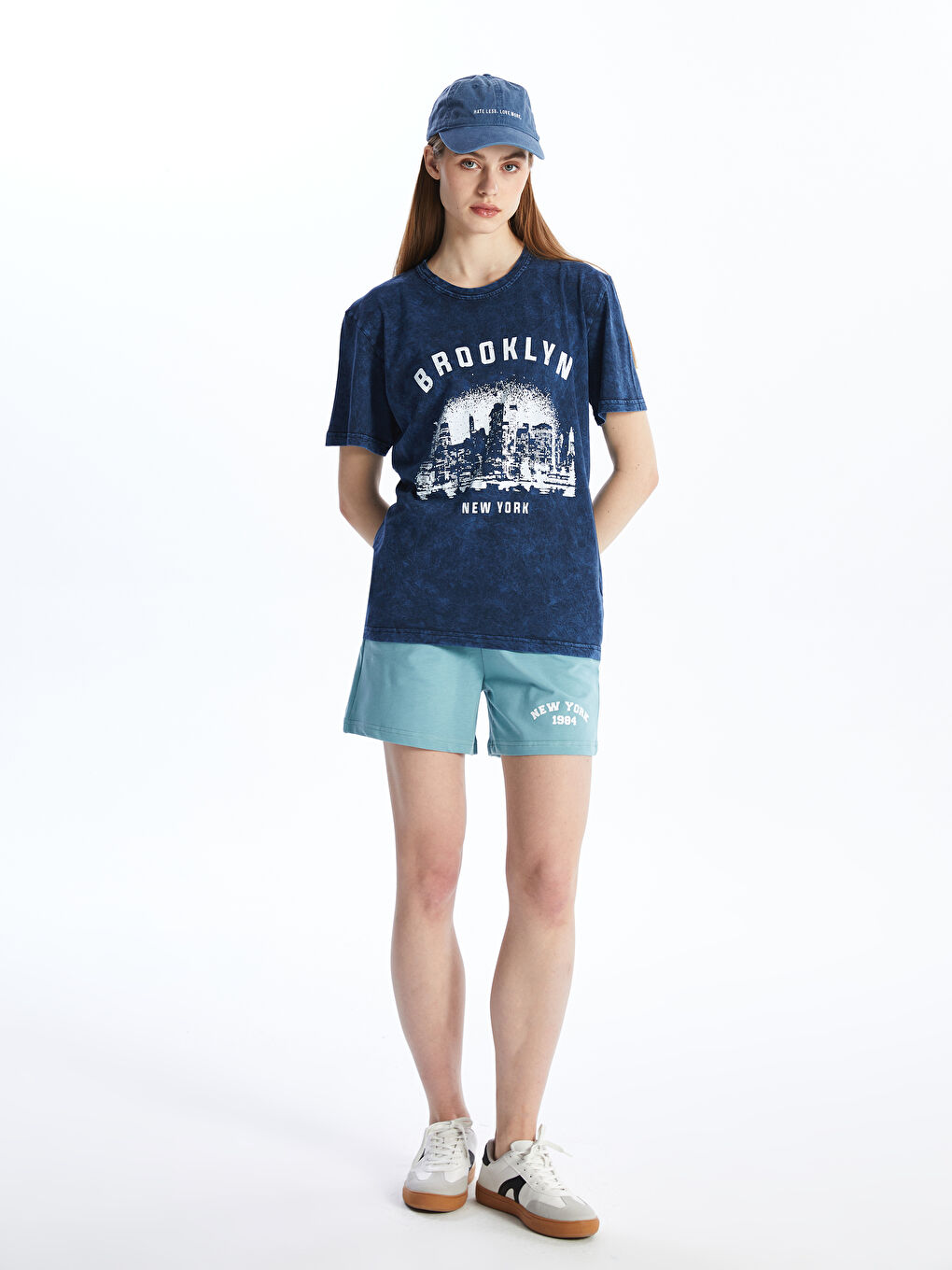 Yeşil Beli Bağcıklı Baskılı Kadın Şort