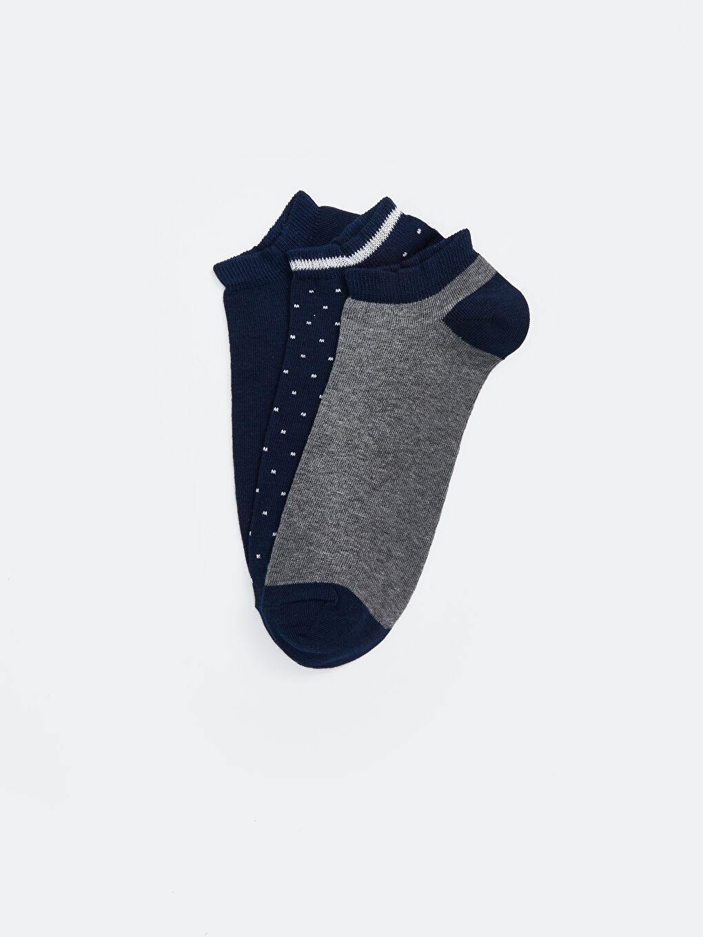 شرابات رياضية منقوشة للرجال - ٣ قطع-1