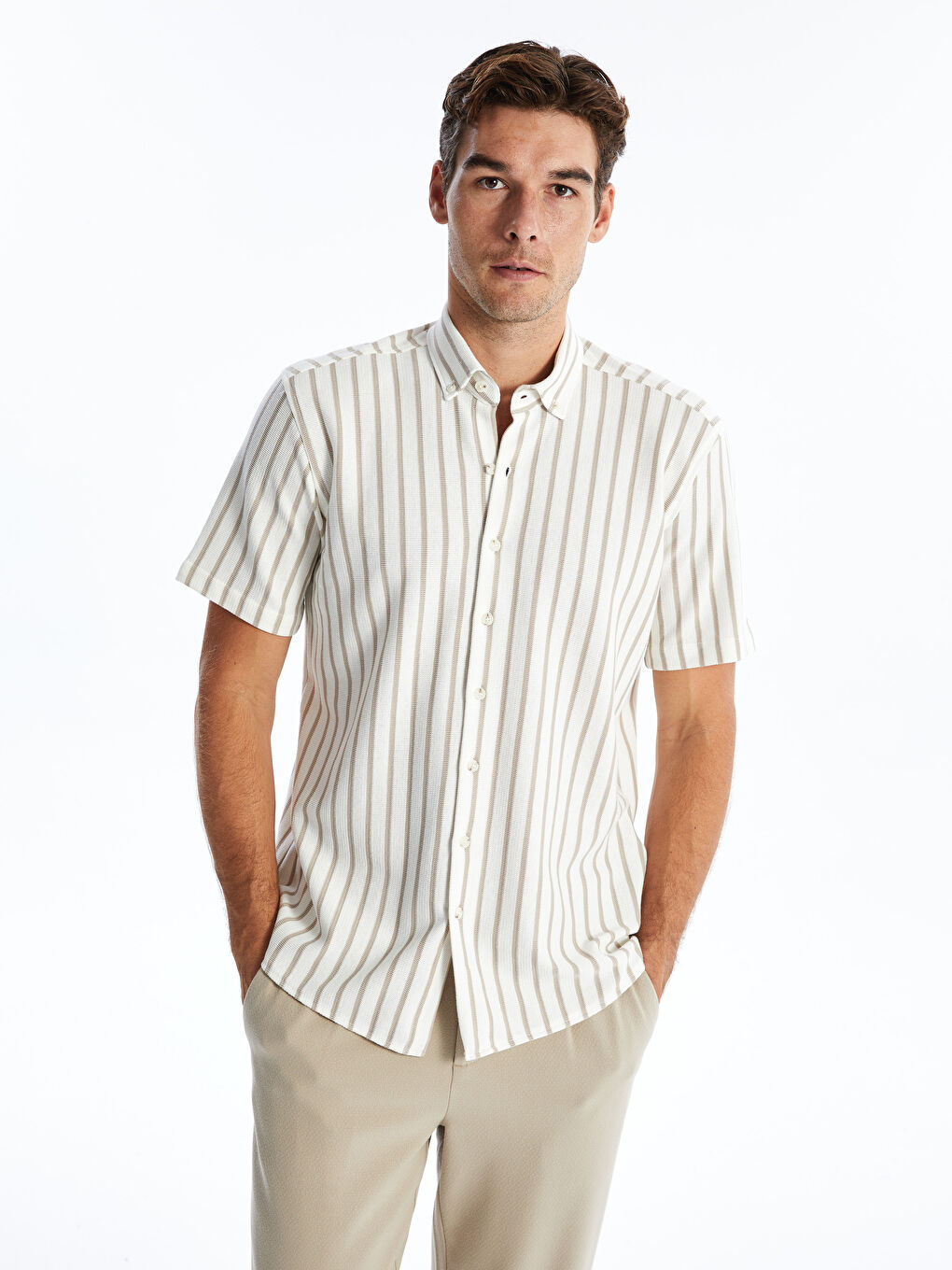 Bej Regular Fit Kısa Kollu Çizgili Erkek Gömlek