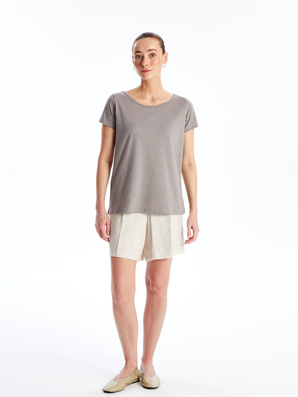 Bej Bisiklet Yaka Düz Kısa Kollu Kadın Tişört-2