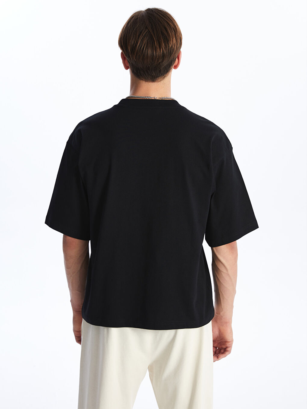 მრგვალი საყელო მოკლე სახელო მამაკაცის მაისური-4