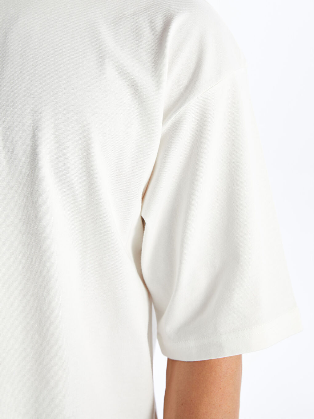 Crew Neck Short Sleeve Men's T-Shirt-3