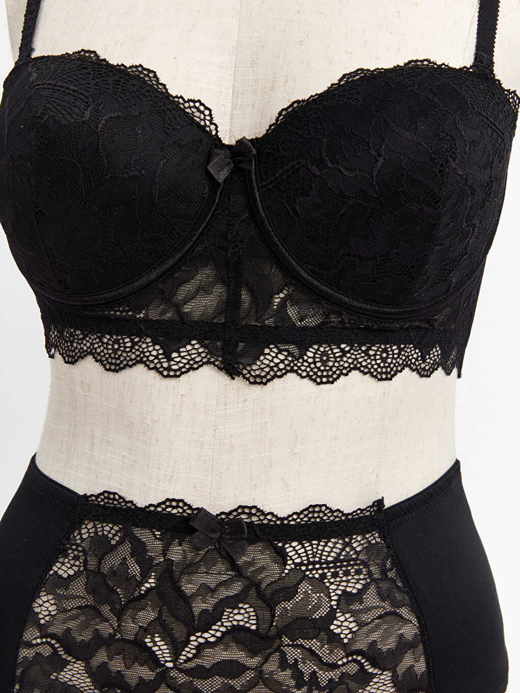 Siyah Sütyeni Dolgulu Jartiyer Takım-3