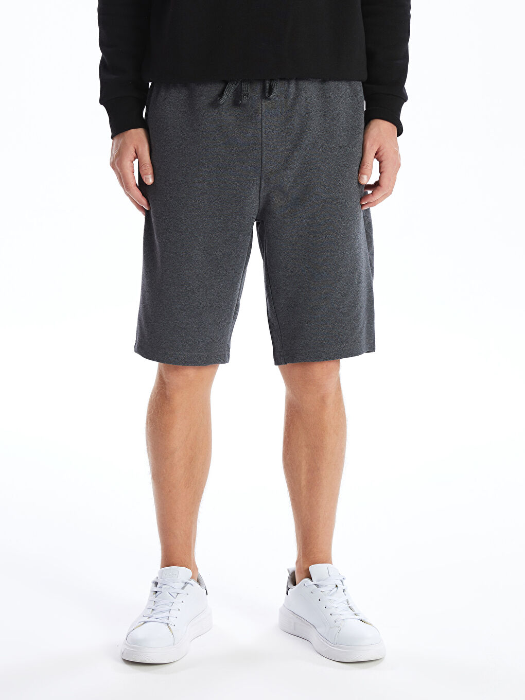 Gri Standart Kalıp Pike Erkek Şort-5