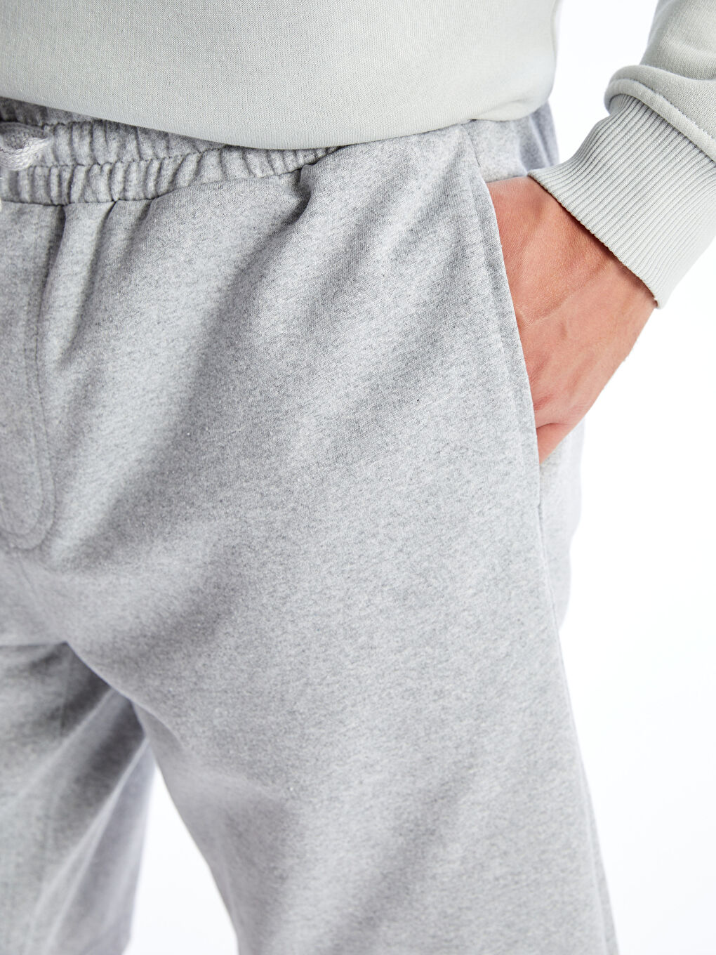 Gri Standart Kalıp Pike Erkek Şort-9