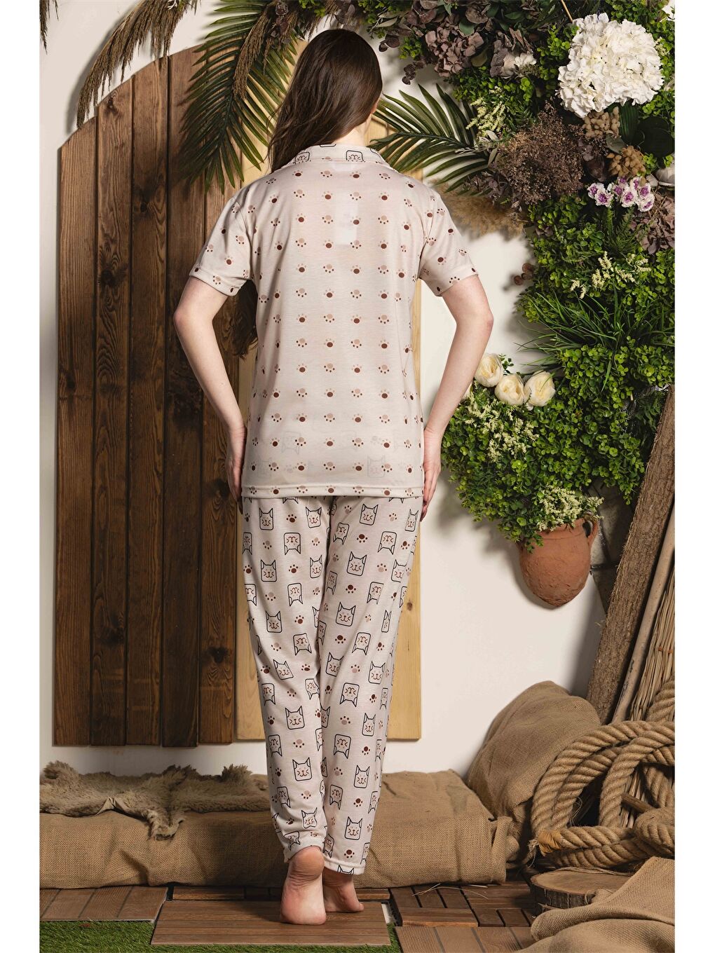 Bej Gömlek Yaka Kadın Pijama Takımı-2