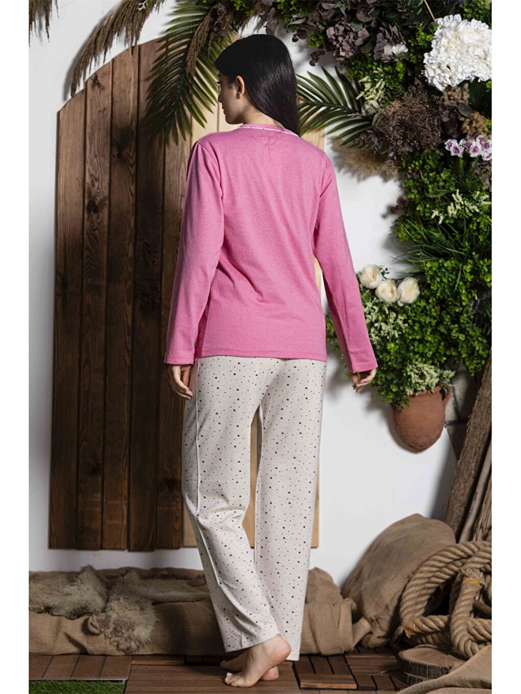 Pembe V Yaka Baskılı Kadın Pijama Takımı-2
