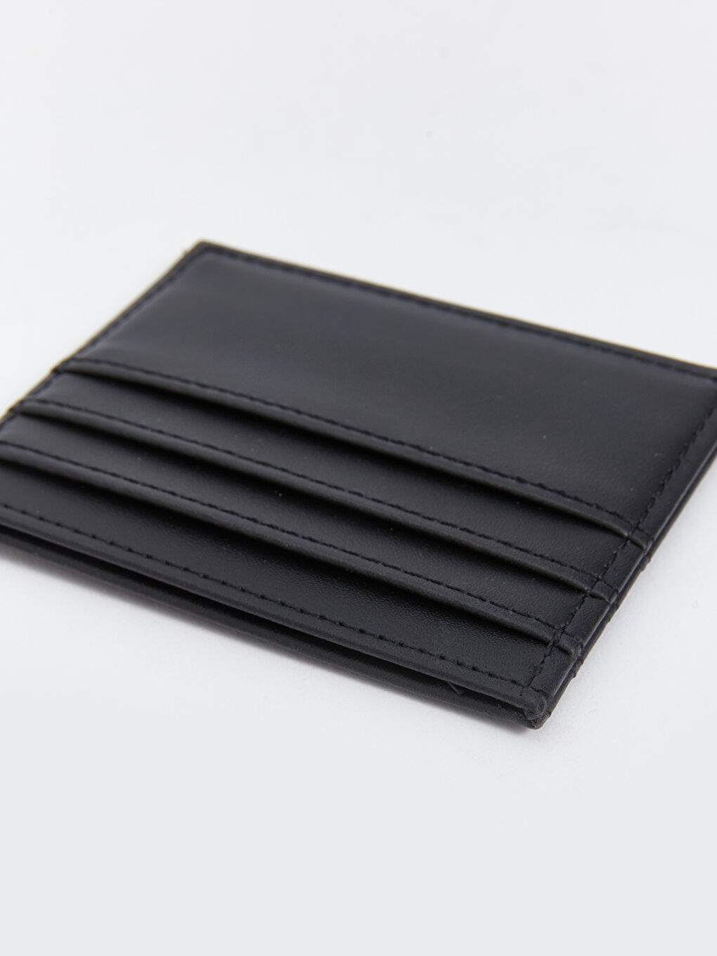 Siyah Deri Görünümlü Erkek Kartlık-2