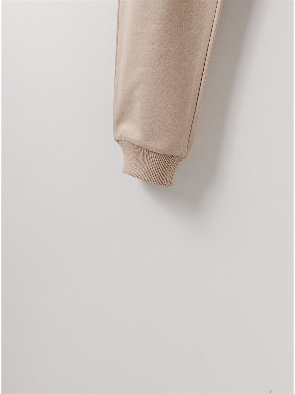 Bej Beli Lastikli Erkek Çocuk Jogger Eşofman Altı-3