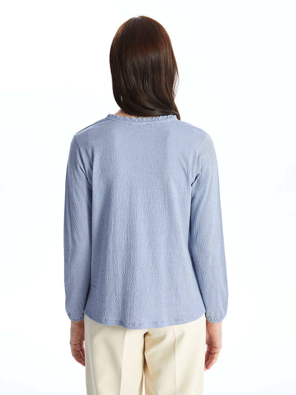 Mavi Bağlamalı Yaka Nakışlı Uzun Kollu Kadın Bluz-4
