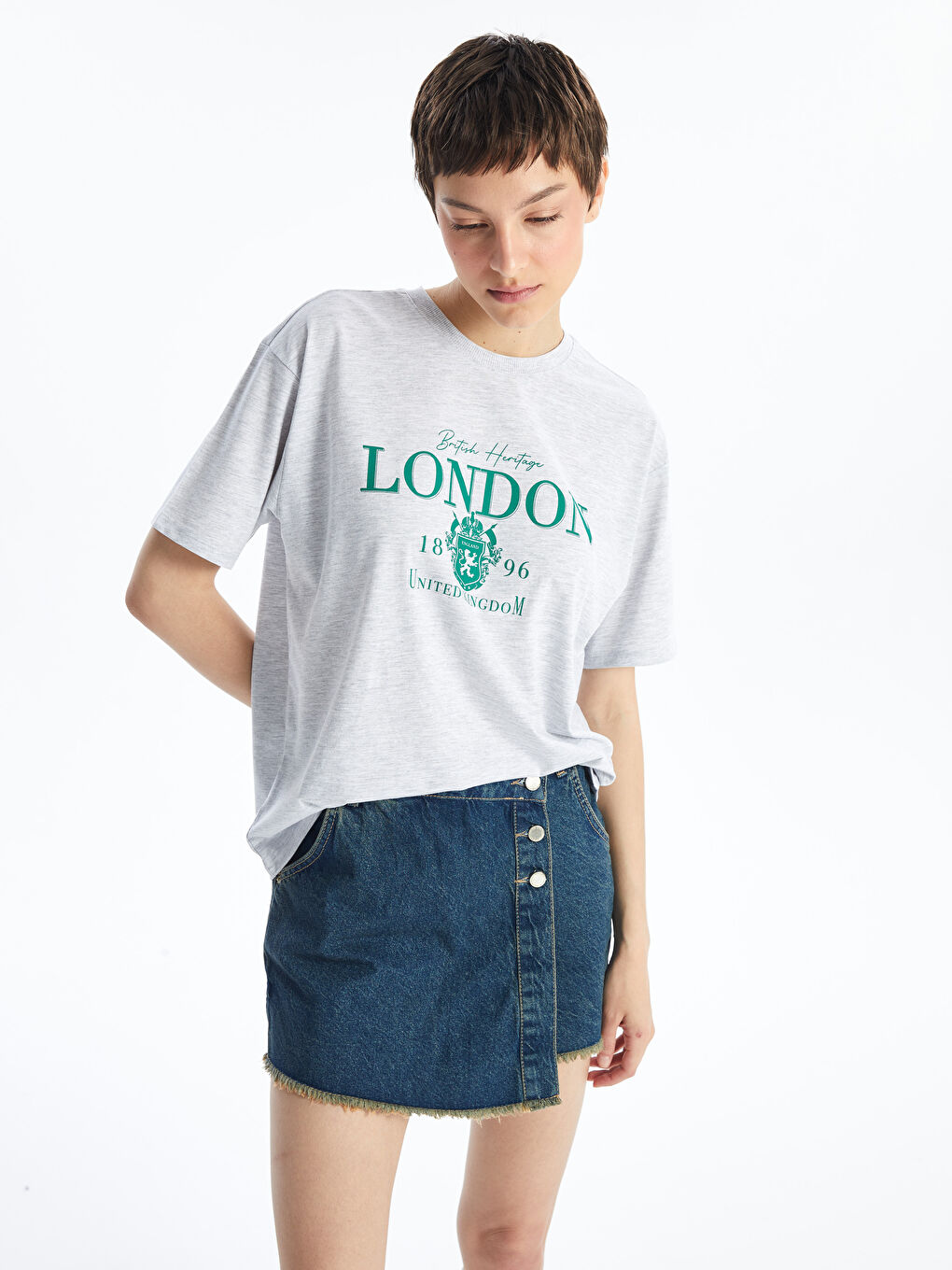 Crew Neck Printed Short Sleeve Oversized T-Shirt -S4LI01Z8-847