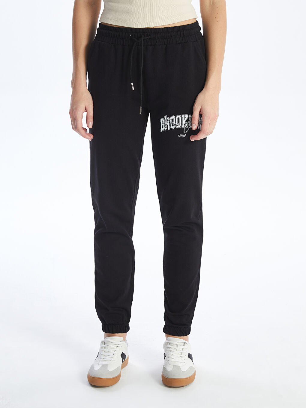 Siyah Beli Lastikli Kadın Eşofman Alt-2