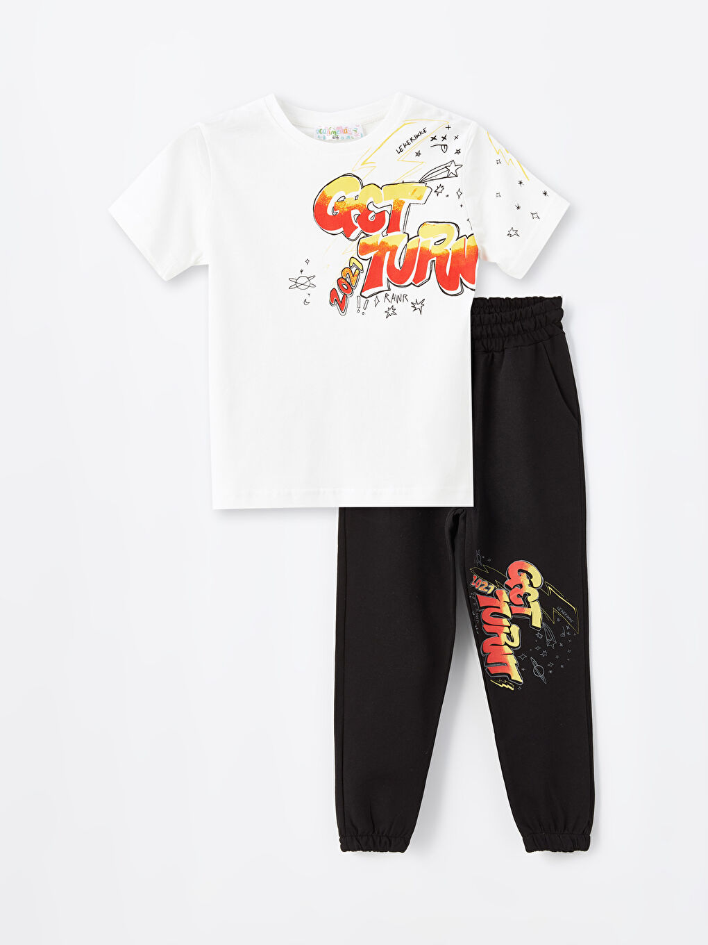 Siyah Bisiklet Yaka Baskılı Erkek Çocuk Tişört ve Eşofman Altı 2'li Takım