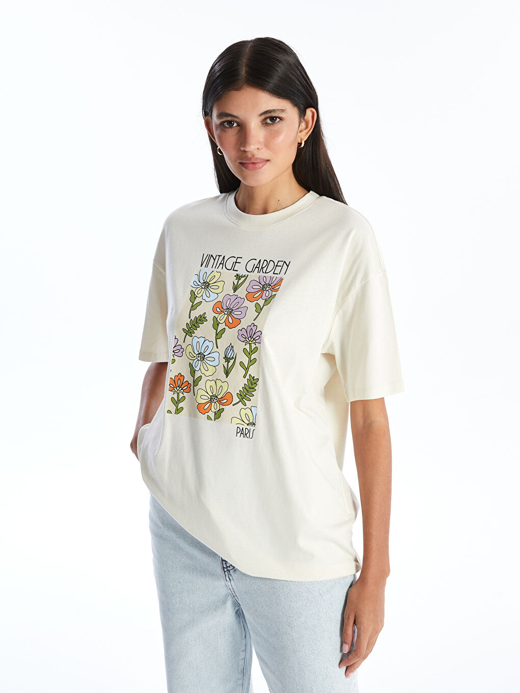 Ekru Bisiklet Yaka Baskılı Kısa Kollu Kadın Tişört