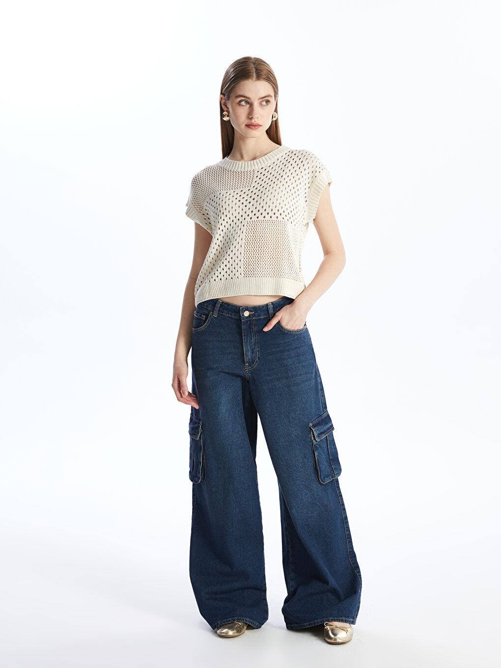 Beyaz Bisiklet Yaka Kadın Tişört-2