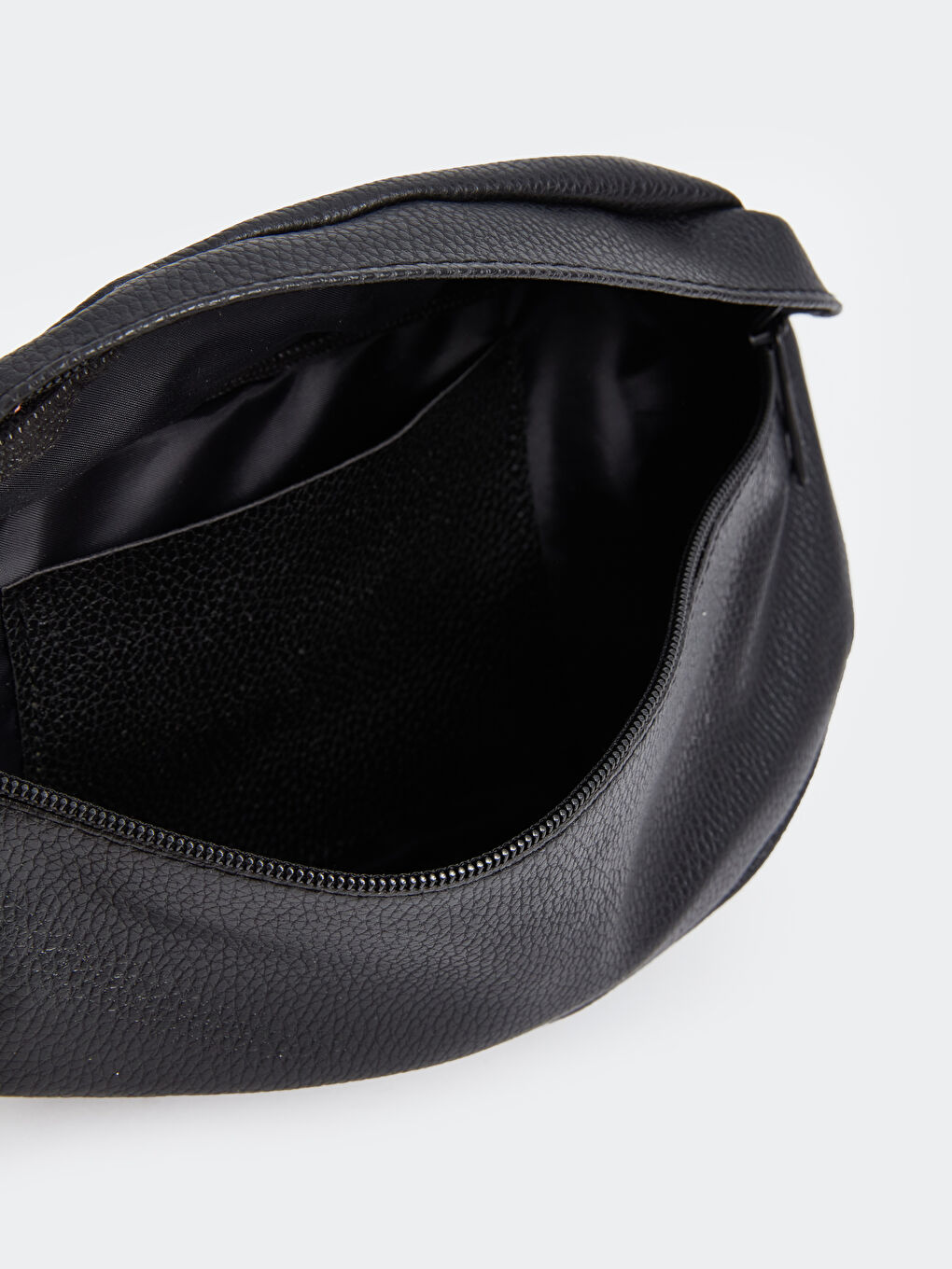 Siyah Deri Görünümlü Erkek Bel Çantası-2