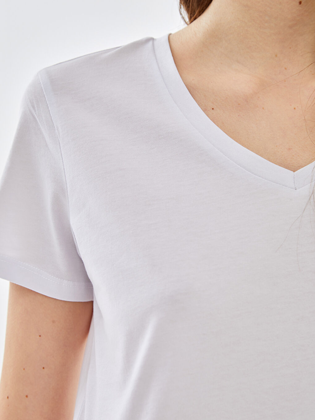 Siyah V Yaka Düz Kısa Kollu Kadın Tişört 2'li-5