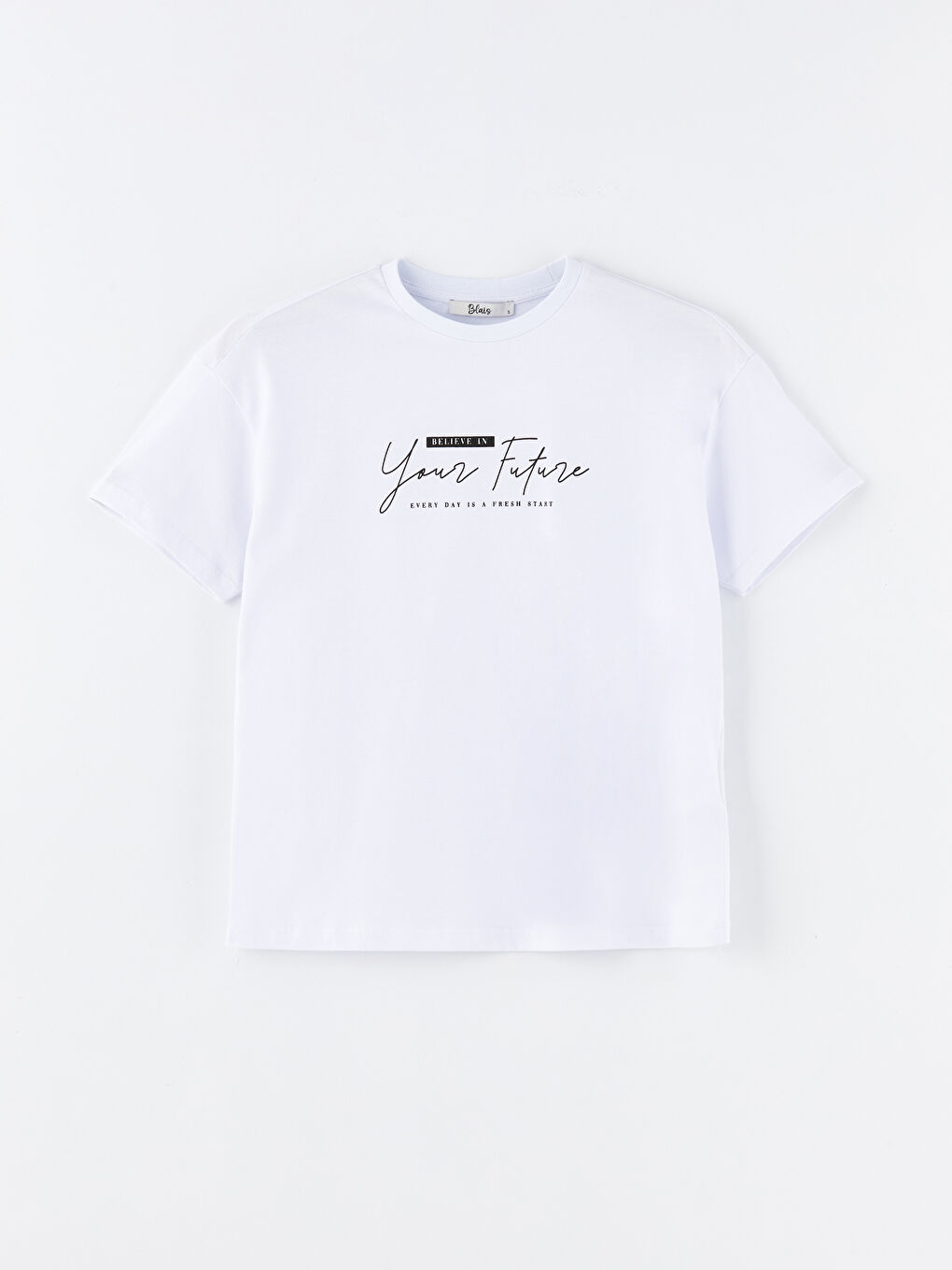 Beyaz Bisiklet Yaka Baskılı Kısa Kollu Oversize Kadın Tişört-5