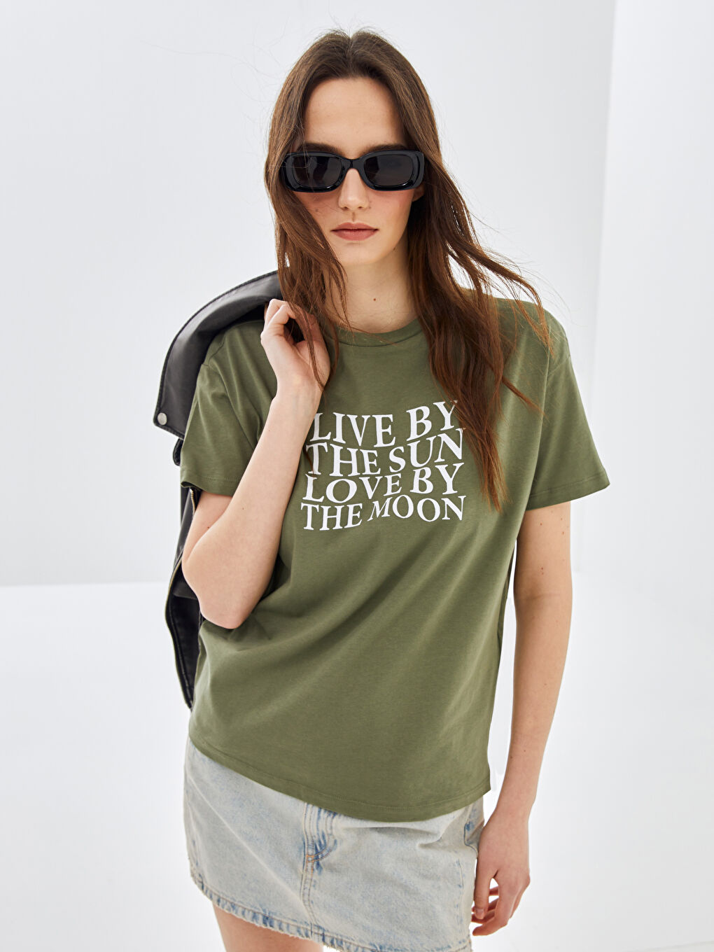 Yeşil Bisiklet Yaka Baskılı Kısa Kollu Oversize Kadın Tişört