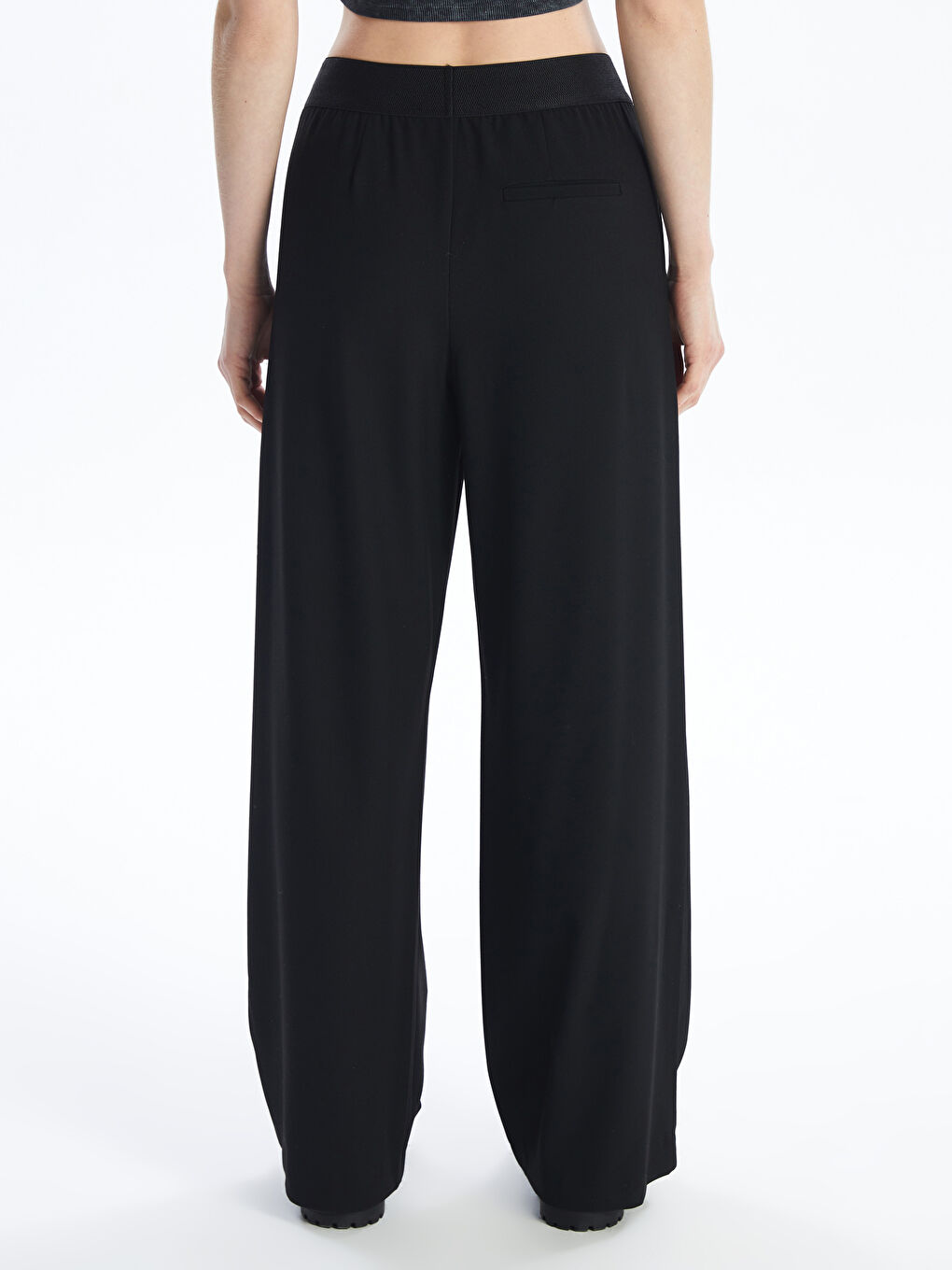 Siyah Beli Lastikli Baskılı Geniş Paça Kadın Pantolon-4