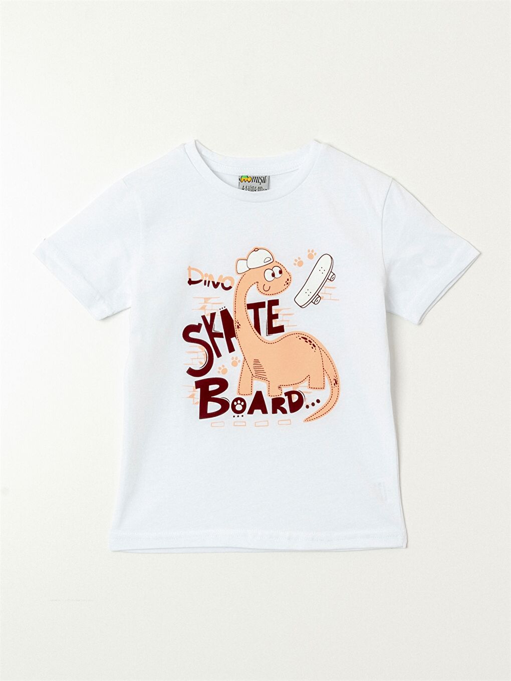 Beyaz Bisiklet Yaka Kısa Kollu Nakışlı Erkek Tişört