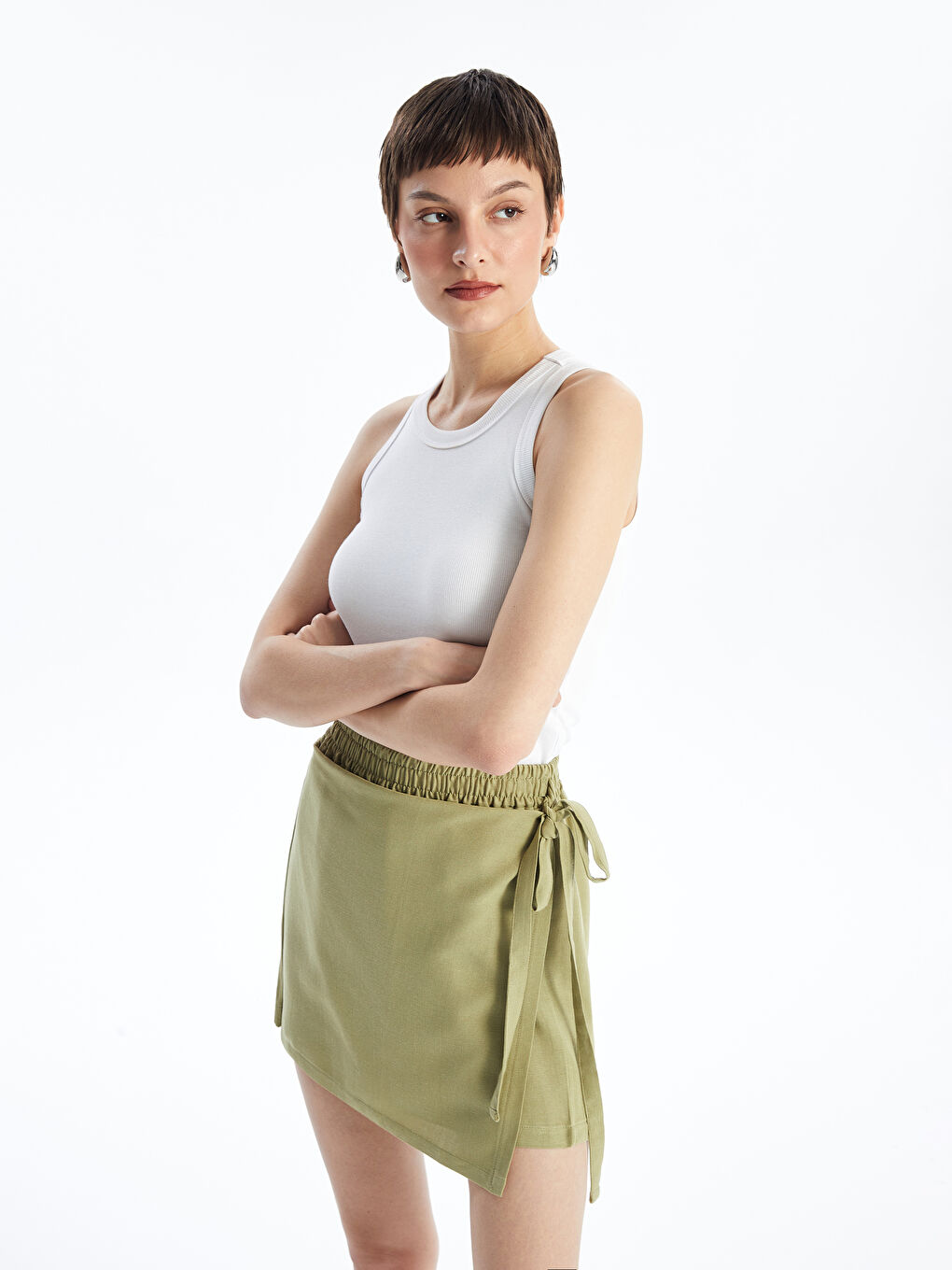 Yeşil Beli Lastikli Keten Kadın Şortlu Etek