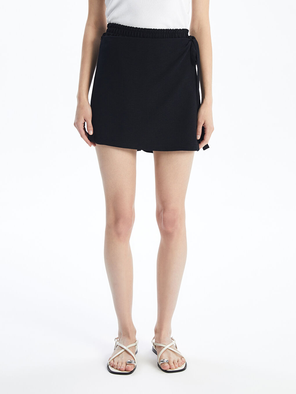 Siyah Beli Lastikli Keten Kadın Şortlu Etek-3