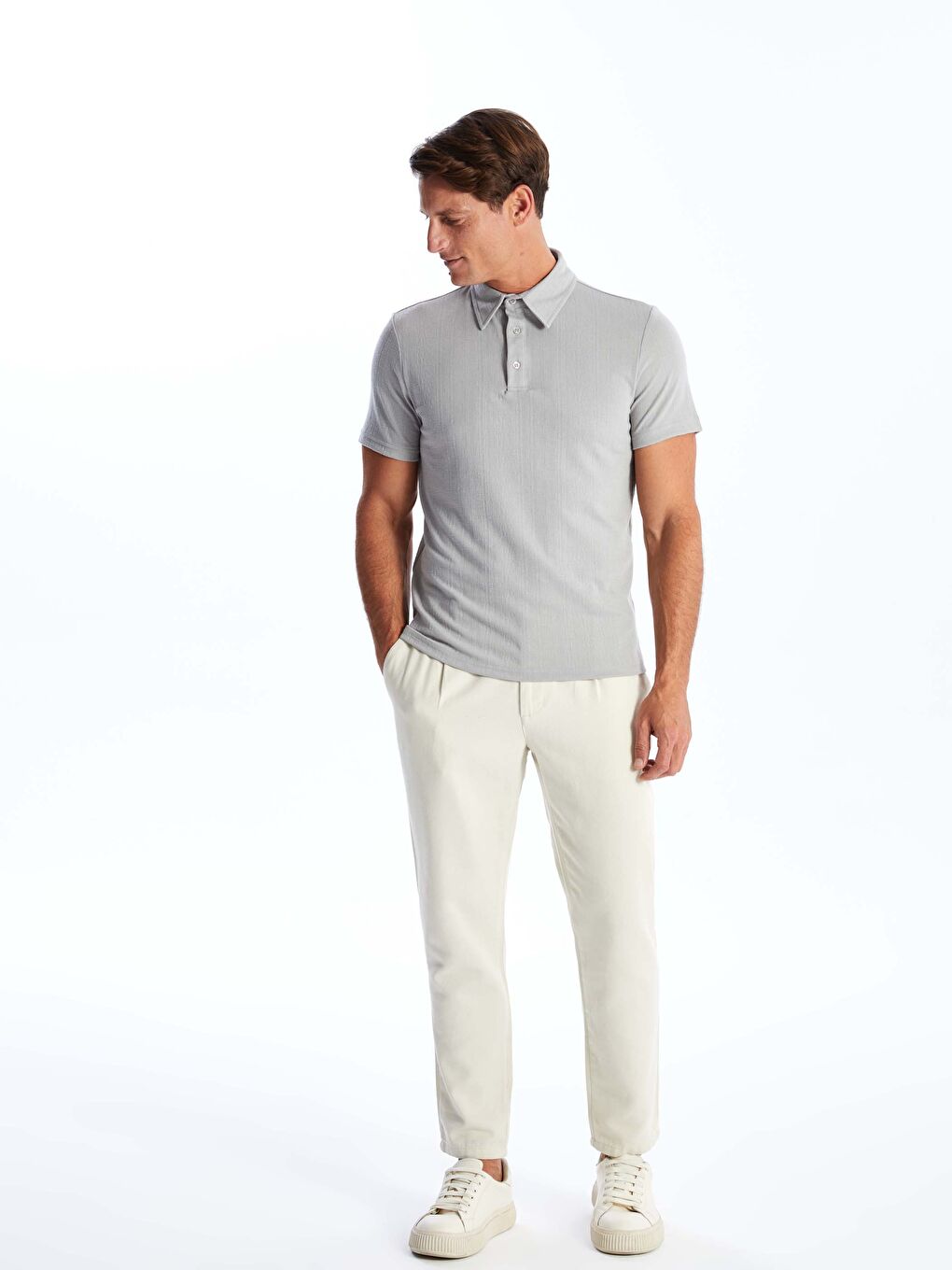 Gri Düğmeli Polo Yaka Kısa Kollu Erkek Tişört-2