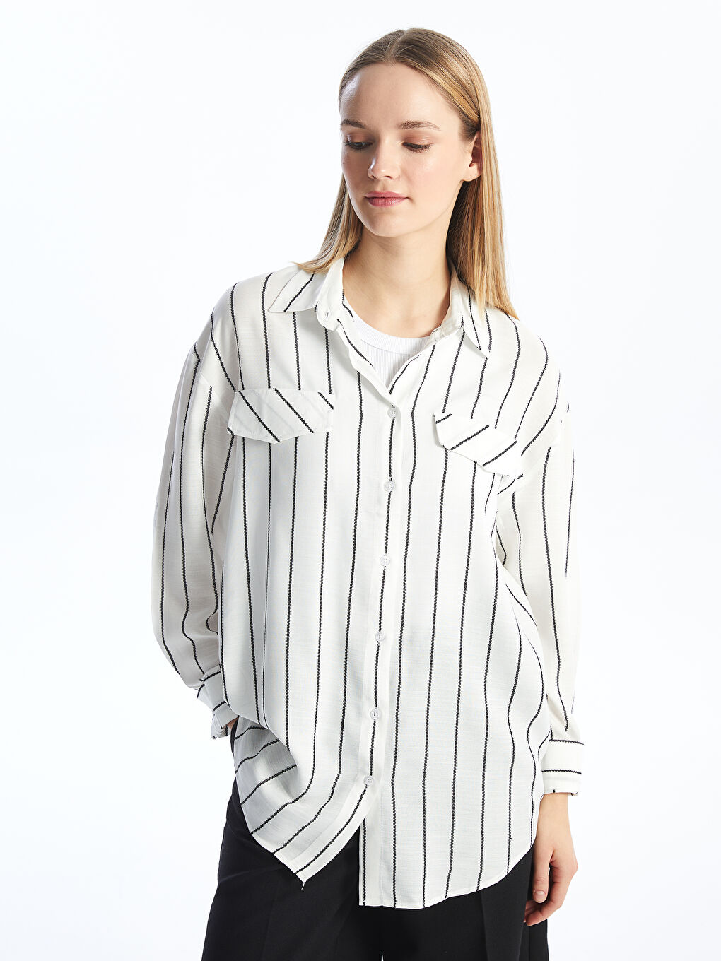 Beyaz Çizgili Kadın Gömlek