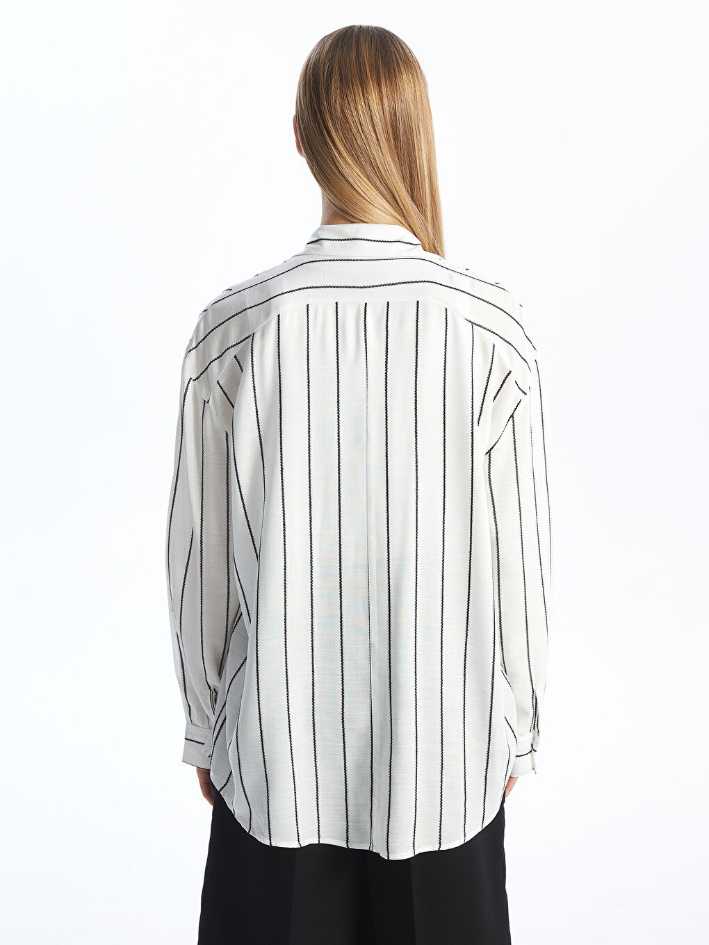 Beyaz Çizgili Kadın Gömlek-4