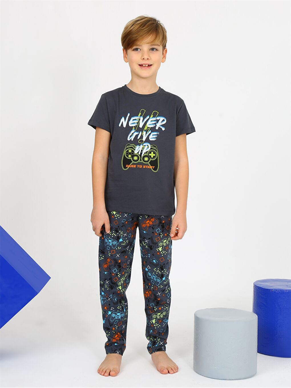 Antrasit Bisiklet Yaka Erkek Çocuk Pijama Takımı-2