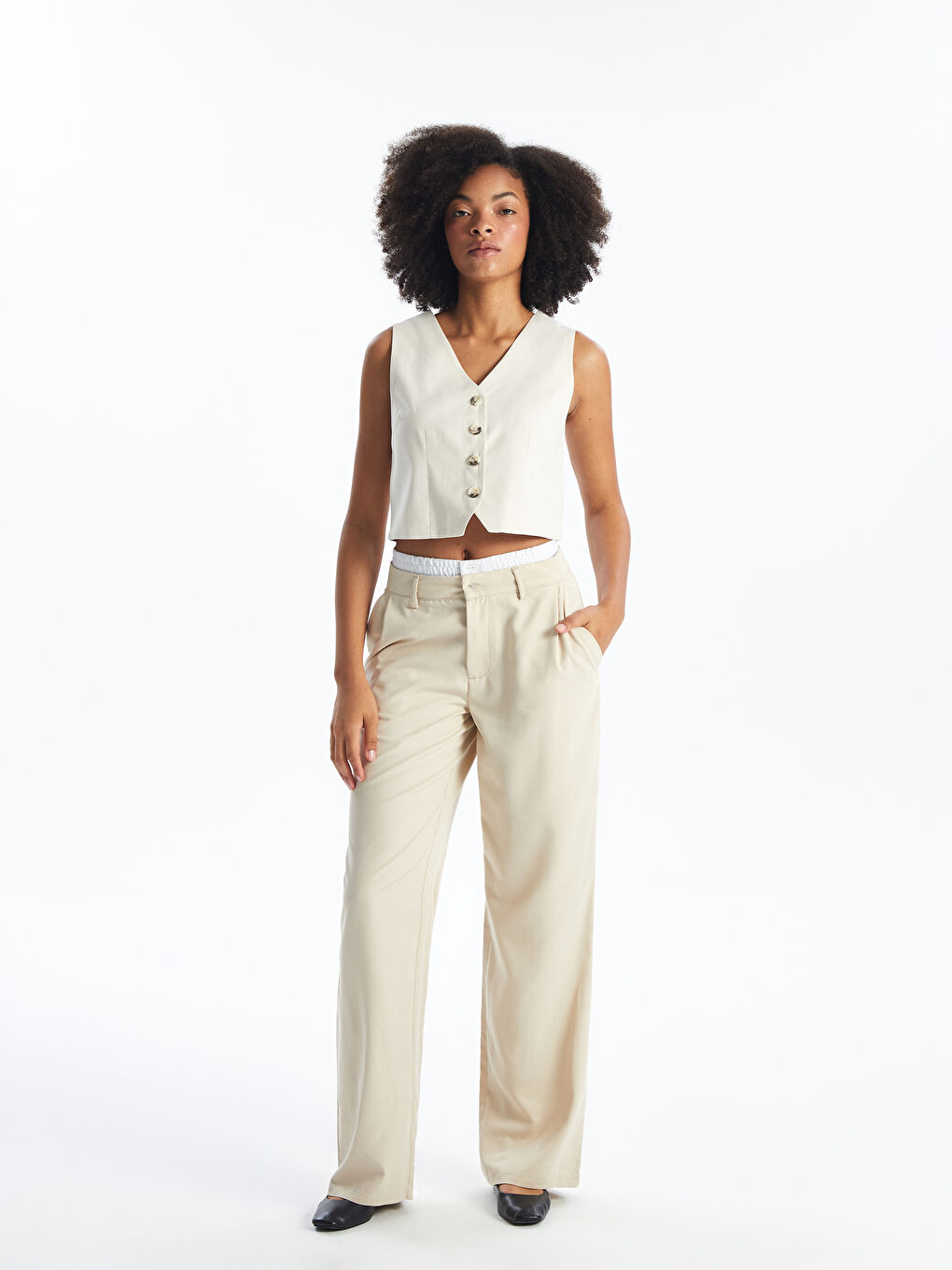 Bej V Yaka Düz Keten Karışımlı Kadın Klasik Yelek-1