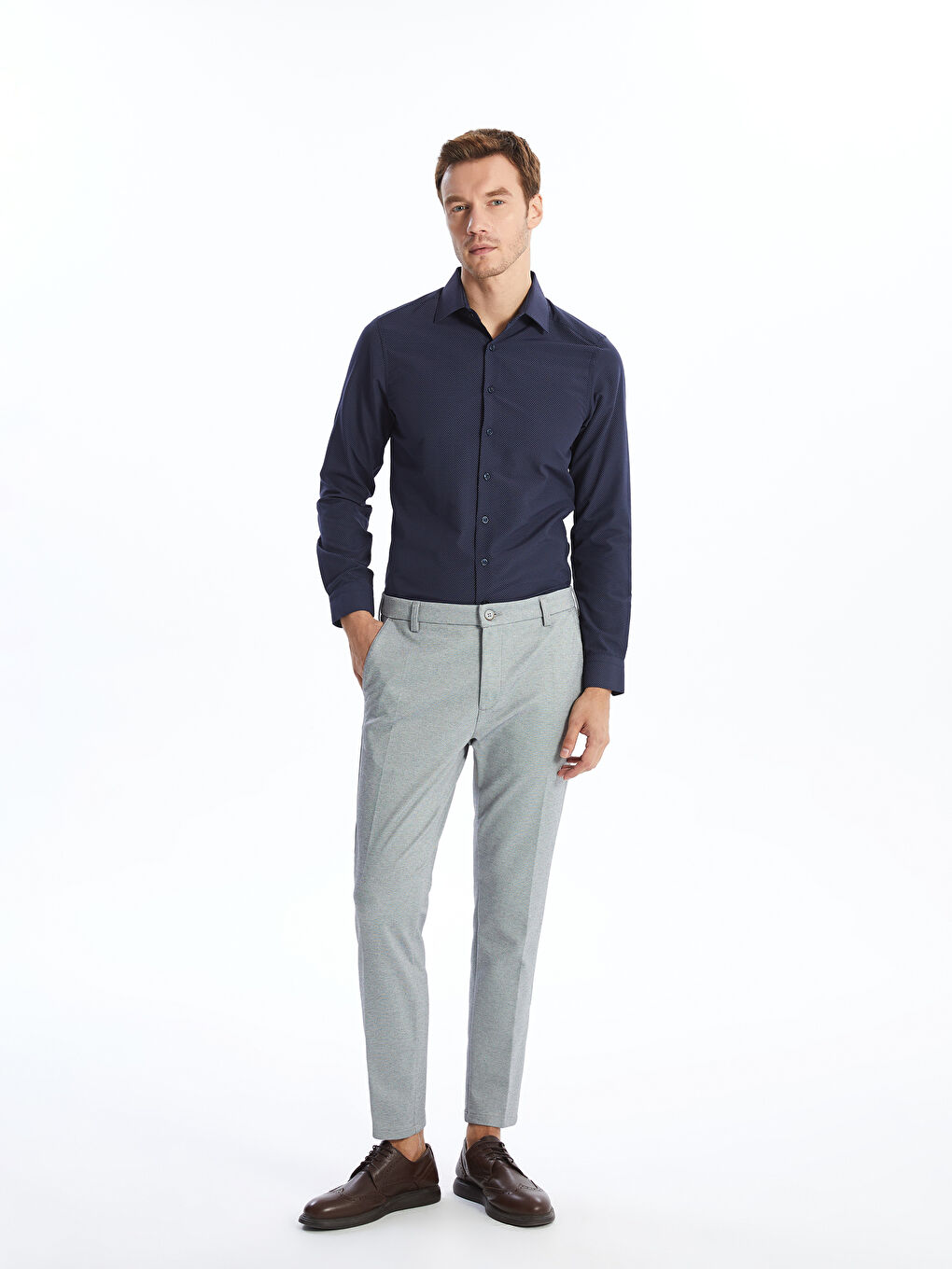 Ерлерге арналған тар пішім чино шалбар