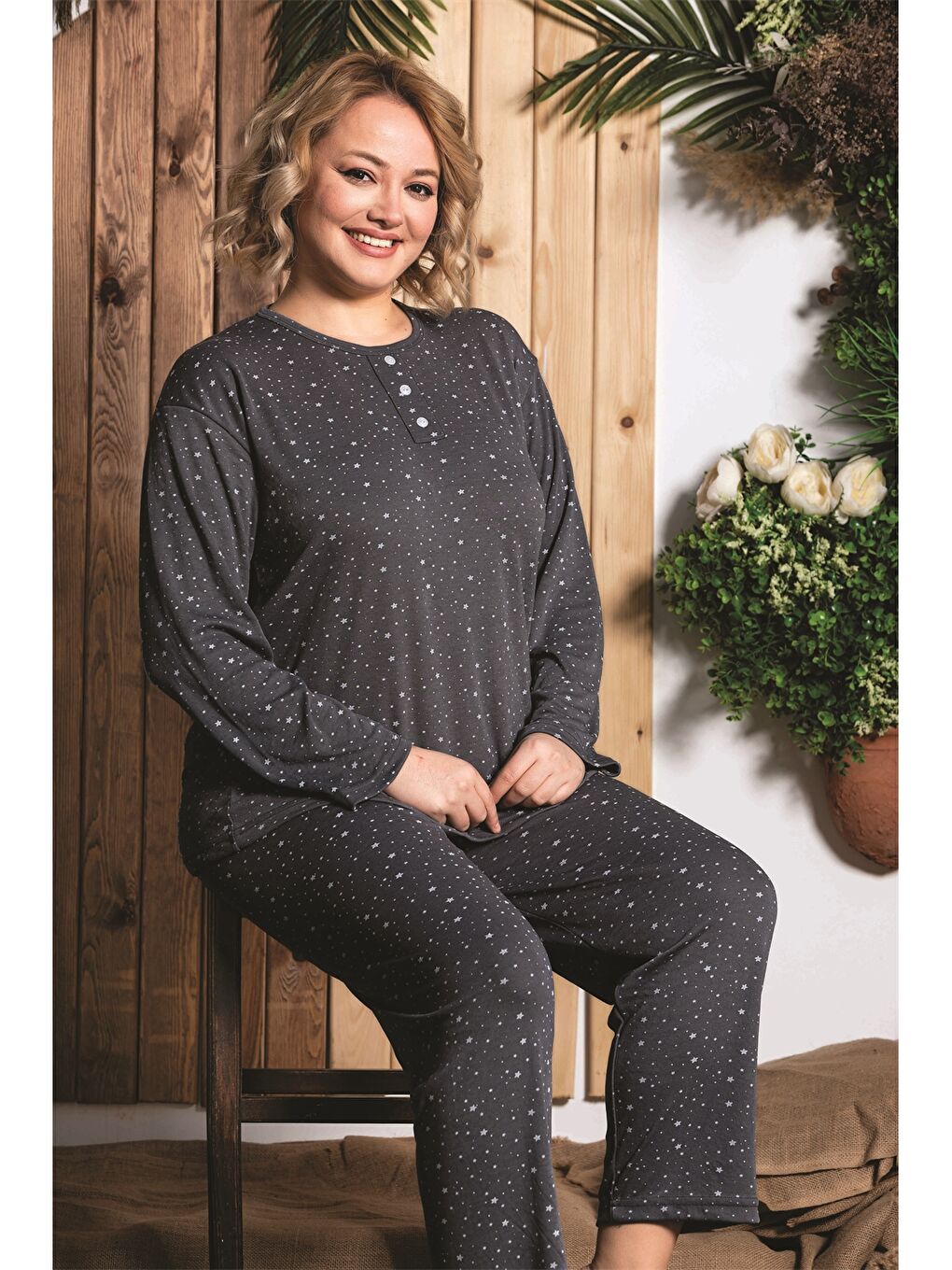 Antrasit Bisiklet Yaka Kadın Pijama Takım