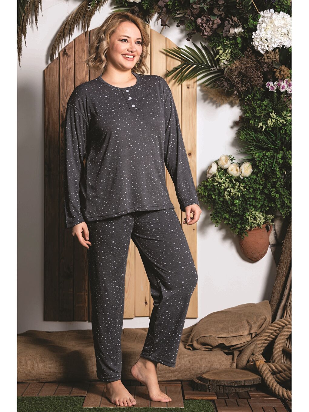 Antrasit Bisiklet Yaka Kadın Pijama Takım-1