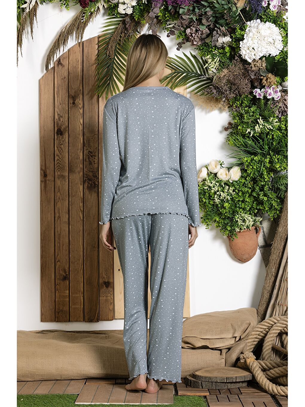 Gri V Yaka Kadın Pijama Takım-2