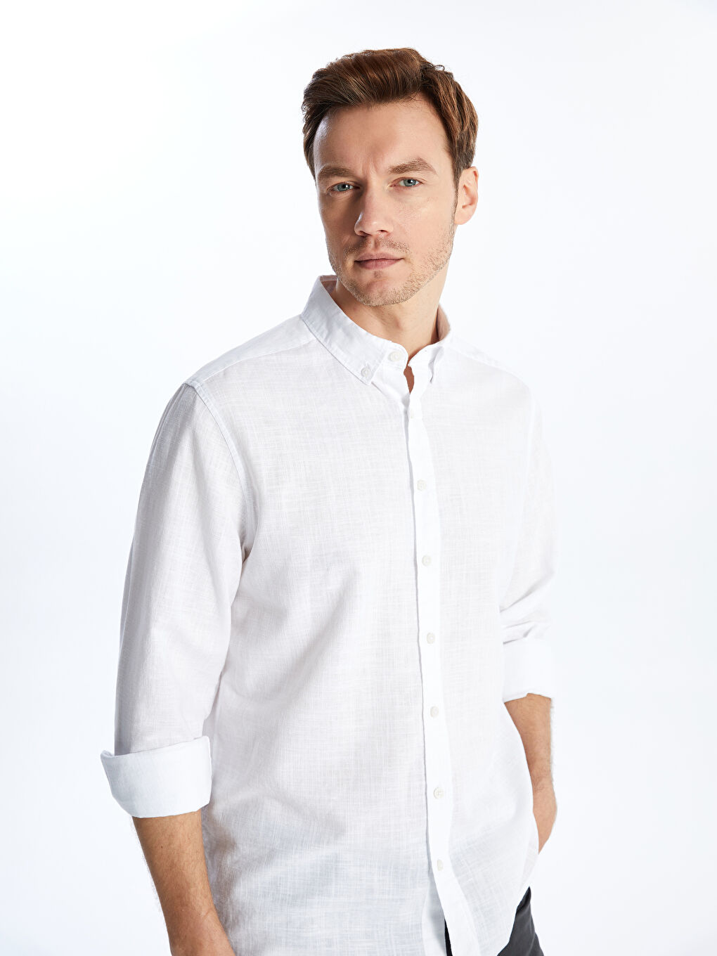Beyaz Regular Fit Uzun Kollu Keten Karışımlı Erkek Gömlek