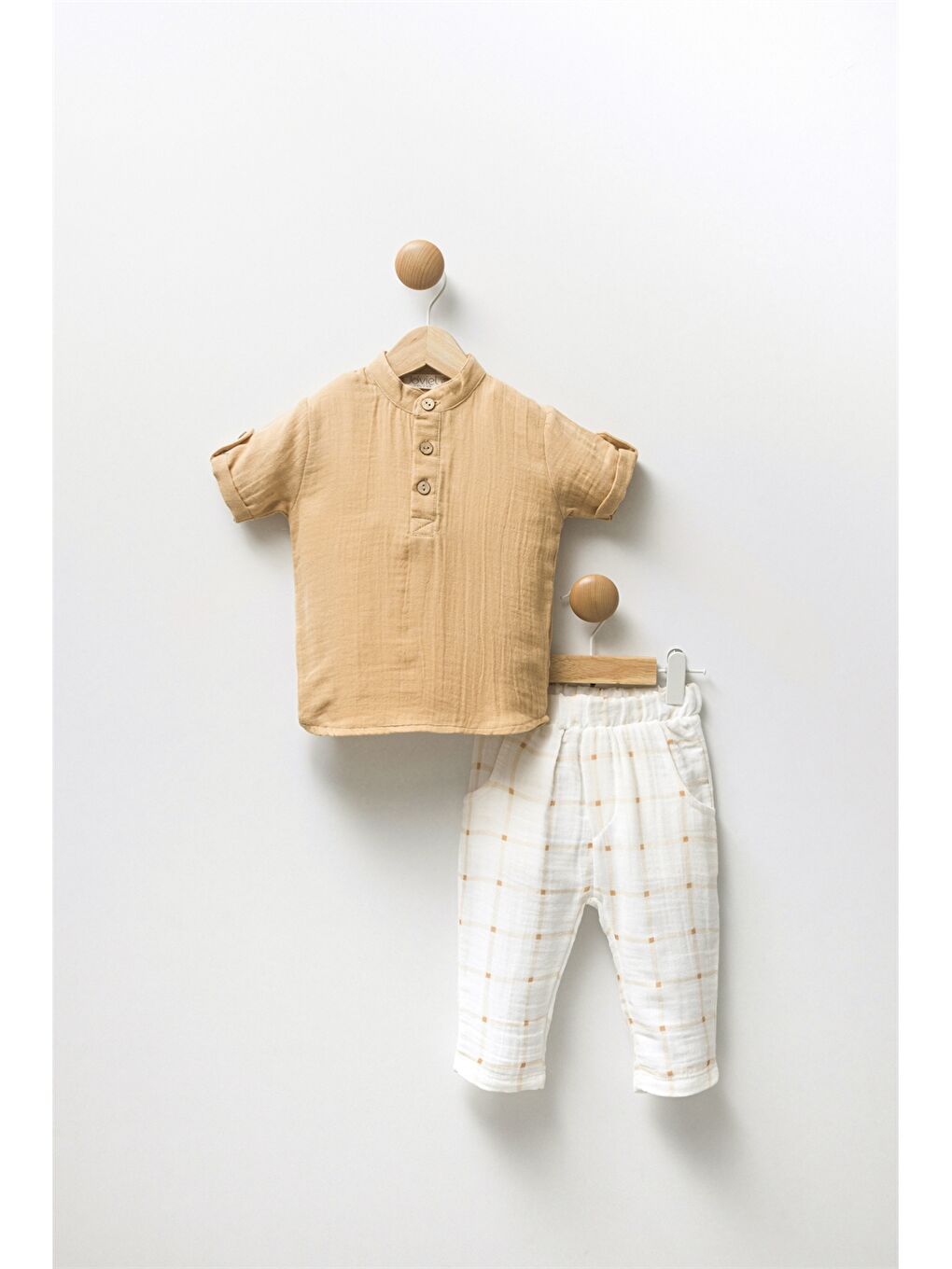 Kahverengi Bisiklet Yaka Kısa Kollu Erkek Bebek Tişört ve Şort 2'li Takım