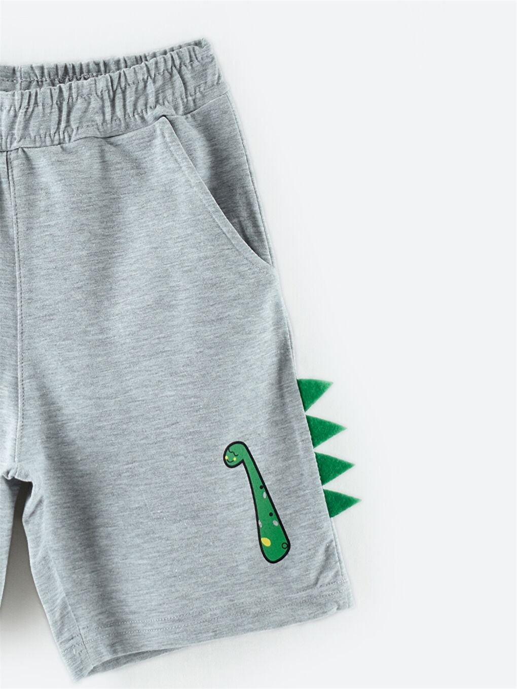 Gri Beli Lastikli Baskılı Erkek Bebek Şort-2