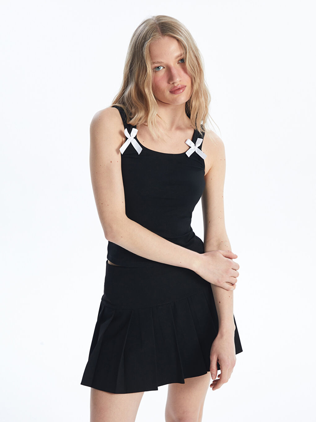 Women's Square Neck Straight Athlete -S4MB80Z8-CVL