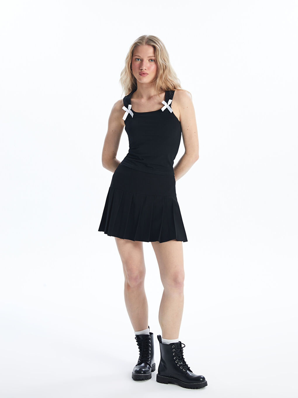 Women's Square Neck Straight Athlete -S4MB80Z8-CVL